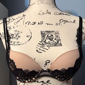 Victoria's Secret Black and Tan Lace Bra, Very Sexy push up